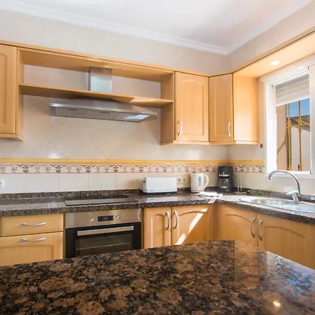 Sara By Abahana Villa