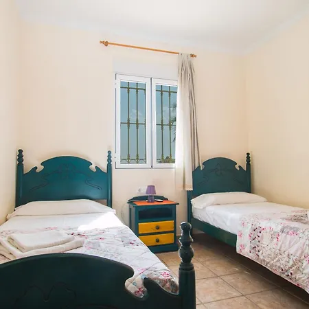 Sara By Abahana * Calpe